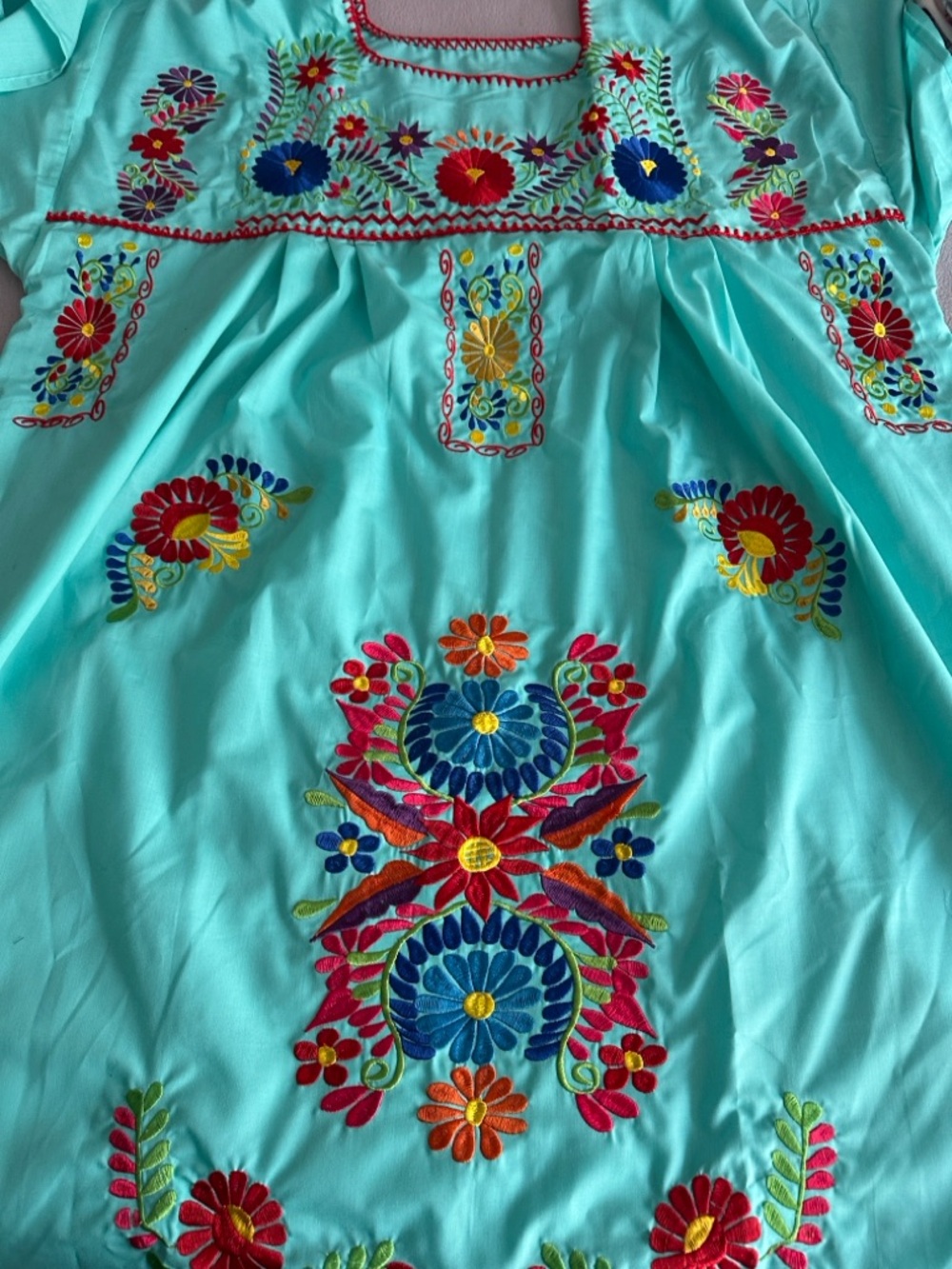 PLUS SIZES DRESSES AND BLOUSES AVAILABLE - Picture 11 of 11